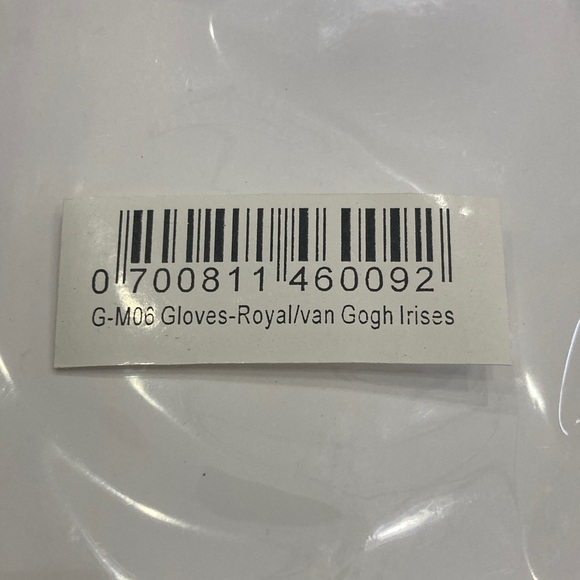 RainCaper Blue Floral Gloves - Picture 2 of 2